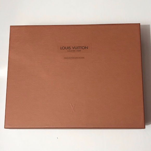 Louis Vuitton Petit Noe Drawstring Monogram Bag - Picture 12 of 14